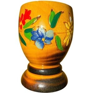 St. Moritz wooden Egg Cup Floral‎ Folk Art Souvenir Holder Hand-Painted collect